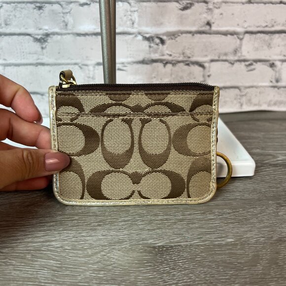 Rare Coach Floral Applique Card holder Key Chain Hangtag - Picture 2 of 3